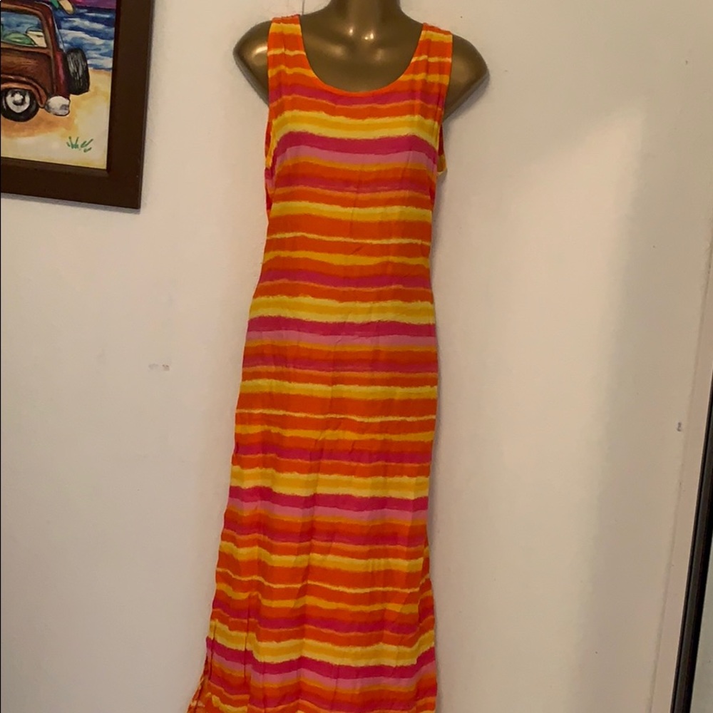 Pretty pink multicolored summer maxi dress